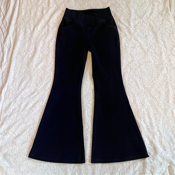 NWT Halara black flare stretch denim - Picture 2 of 8